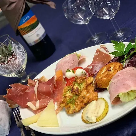 Villaggio Baffa Bed & Breakfast Cotronei